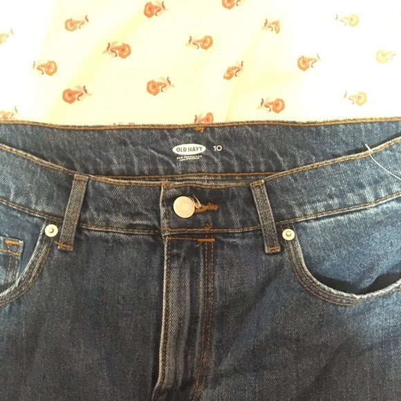 BRAND NEW DENIM SKIRT!! - Picture 3 of 3